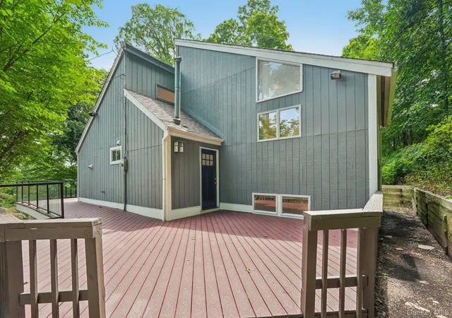 3rd image of 736 Route 9W S, Orangetown, NY 10960 | MLS# 1034840