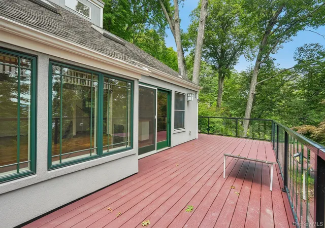 4th image of 736 Route 9W S, Orangetown, NY 10960 | MLS# 1034840