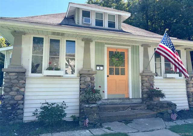Photo 3 of Single family home for sale at 5 Bethlehem Rd, Callicoon, NY 12776 | MLS# 1034857 | Listing updated on 2026-10-06