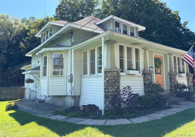 Photo 4 of Single family home for sale at 5 Bethlehem Rd, Callicoon, NY 12776 | MLS# 1034857 | Listing updated on 2026-10-06