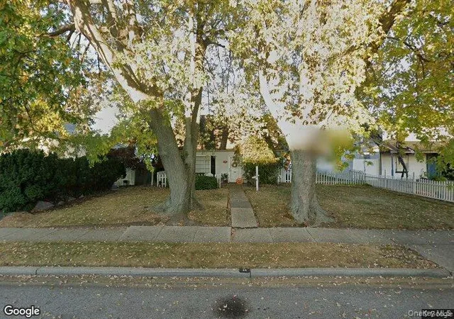 Photo 1 of Single family home for sale at 14 Surrey Ln, Hempstead, NY 11756 | MLS# 1034878 | Listing updated on 2026-08-06