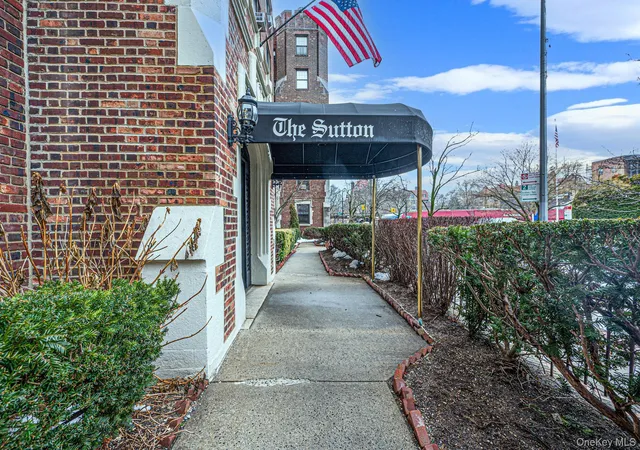 Listing Photo 2 - Condo for sale in building located at 109-14 Ascan Ave, New York, NY 11375 - Unit #4B