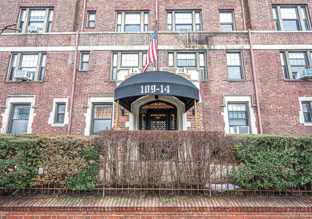 Listing Photo 3 - Condo for sale in building located at 109-14 Ascan Ave, New York, NY 11375 - Unit #4B