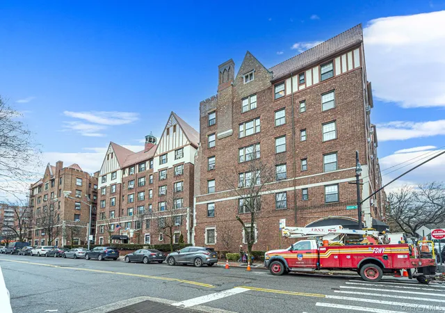 Listing Photo 5 - Condo for sale in building located at 109-14 Ascan Ave, New York, NY 11375 - Unit #4B