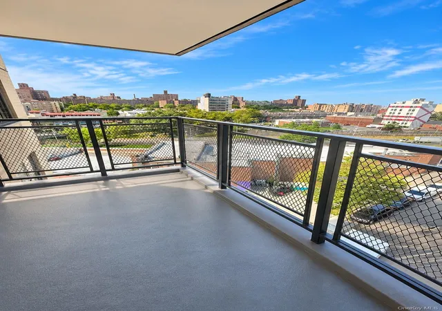 Photo 3 of Sale Pending at 1966 Newbold Ave #709, New York, NY 10472 | MLS# 1034902 | Listing updated on 2026-10-06