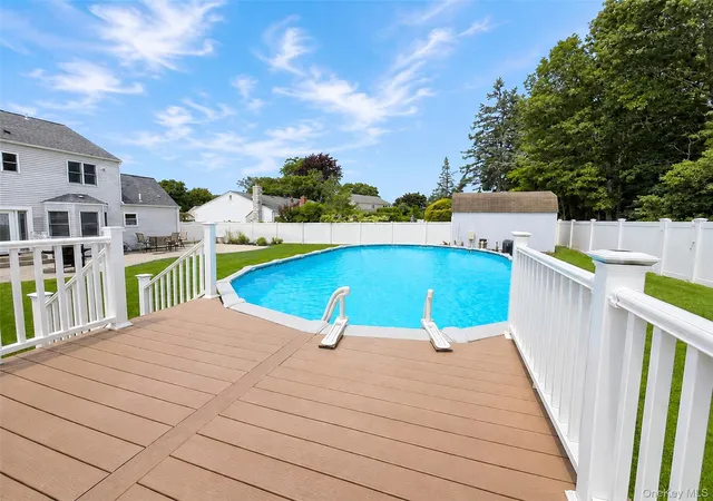 Photo 3 of Sale Pending at 73 Springmeadow Dr, Islip, NY 11741 | MLS# 1034957 | Listing updated on 2026-09-26
