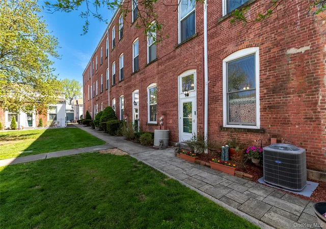 5th image of 25 Village Ml, Haverstraw, NY 10927 | MLS# 1034962