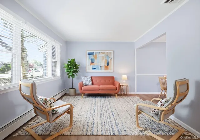 Photo 3 of Sale Pending at 38 Linwood Ave, Oyster Bay, NY 11735 | MLS# 1034968 | Listing updated on 2026-08-26