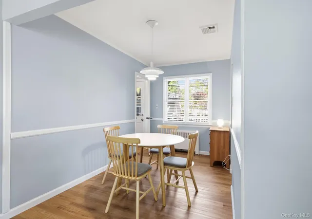 Photo 4 of Sale Pending at 38 Linwood Ave, Oyster Bay, NY 11735 | MLS# 1034968 | Listing updated on 2026-08-26