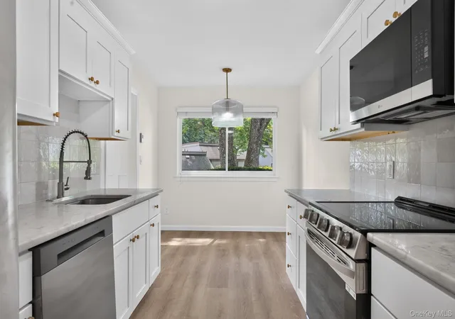 2nd image of 220 Heritage Hls #B, Somers, NY 10589 | MLS# 1034987