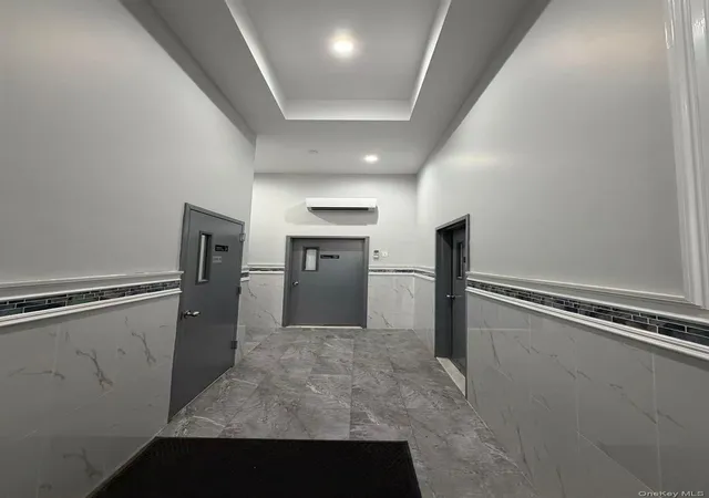 Listing Photo 4 - Condo for sale in building located at 31-12 38Th Ave, New York, NY 11101 - Unit #UNIT 3B