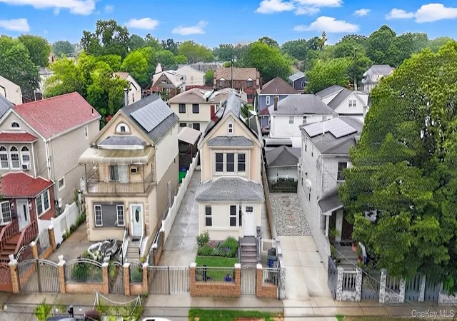 Photo 3 of Multi family home for sale at 119 16 164th Street, New York, NY 11434 | MLS# 1034994 | Listing updated on 2026-08-16