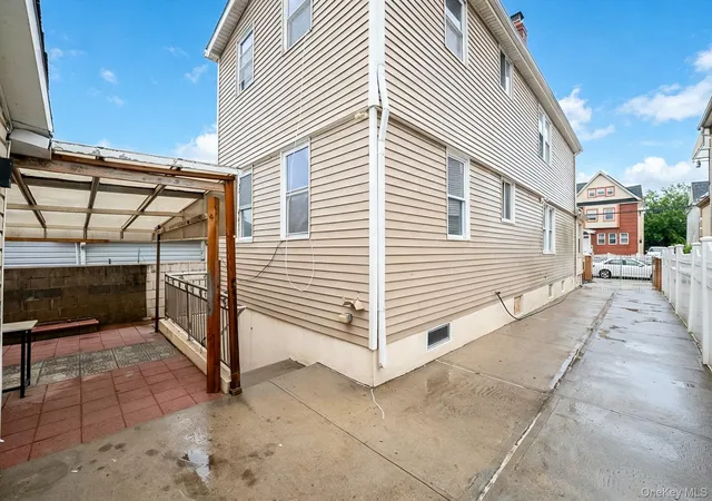 Photo 3 of House for sale at 119-16 164th Street, New York, NY 11434 | MLS# 1034994 | Listing updated on 2026-08-16