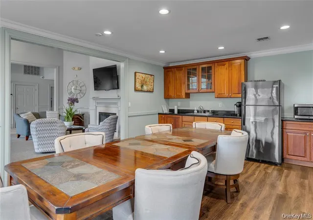 Photo 22 of Sale Pending at 26 Scarborough Dr, Smithtown, NY 11787 | MLS# 1035010 | Listing updated on 2026-10-05
