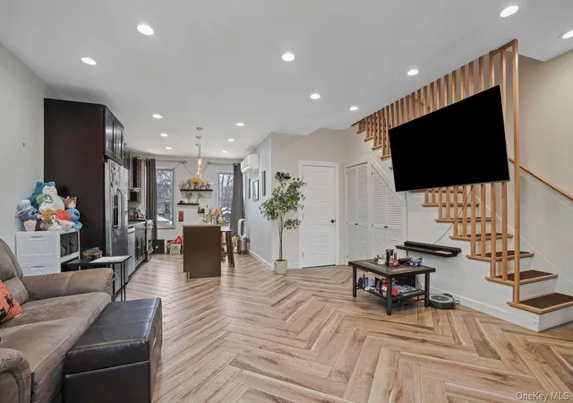 Photo 3 of Multi family home for sale at 71 61 70th Street, New York, NY 11385 | MLS# 1035011 | Listing updated on 2026-08-29