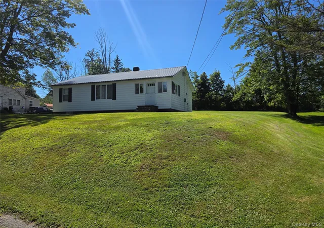 Photo 3 of Single family home for sale at 12 Winthrop Ave, Liberty, NY 12754 | MLS# 1035019 | Listing updated on 2026-08-07