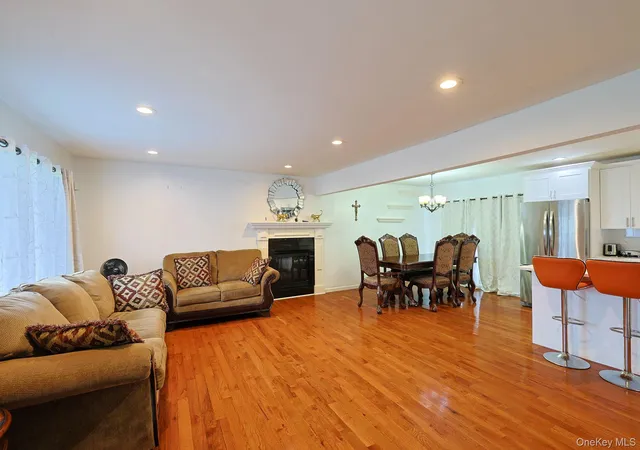 Photo 4 of Sale Pending at 1 Forest Ln, New Windsor, NY 12577 | MLS# 1035024 | Listing updated on 2026-10-30