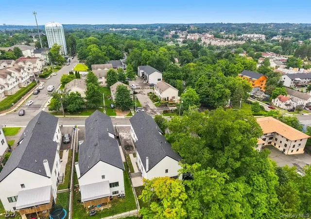 48th image of 27 Ewing Ave #201, Ramapo, NY 10977 | MLS# 1035038