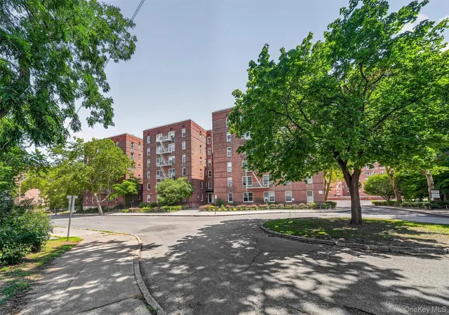 Condo for sale at 19 Abeel St #4H, Yonkers, NY 10705 | MLS# 1035041