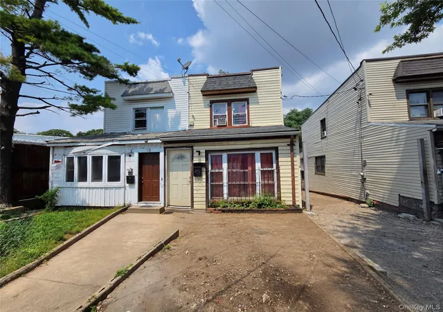 Photo 2 of Single family home for sale at 15 Preston Ct, New York, NY 11234 | MLS# 1035042 | Listing updated on 2026-08-27