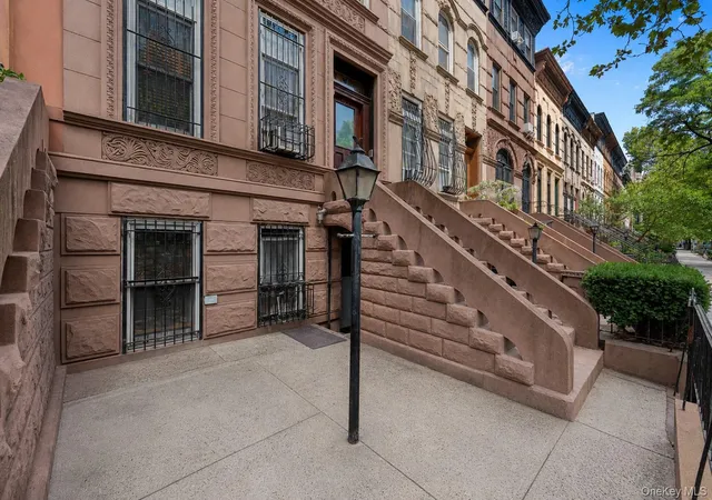 Photo 3 of Multi family home for sale at 393 Park Pl, New York, NY 11238 | MLS# 1035045 | Listing updated on 2026-08-29