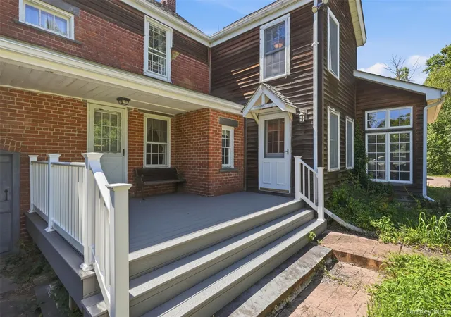 Photo 4 of Single family home for sale at 118 Ridge Dr, Mount Hope, NY 10940 | MLS# 1035070 | Listing updated on 2026-08-31