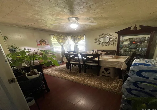 Photo 4 of Single family home for sale at 15418 129th Avenue, New York, NY 11434 | MLS# 1035085 | Listing updated on 2026-08-06