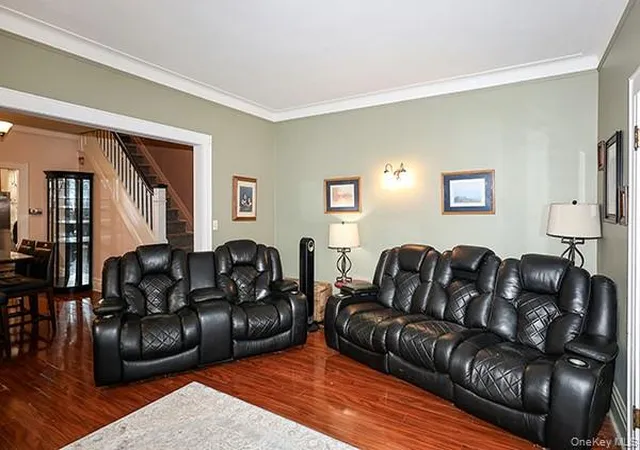 Photo 3 of Single family home for sale at 7333 71st Place, New York, NY 11385 | MLS# 1035116 | Listing updated on 2026-08-28