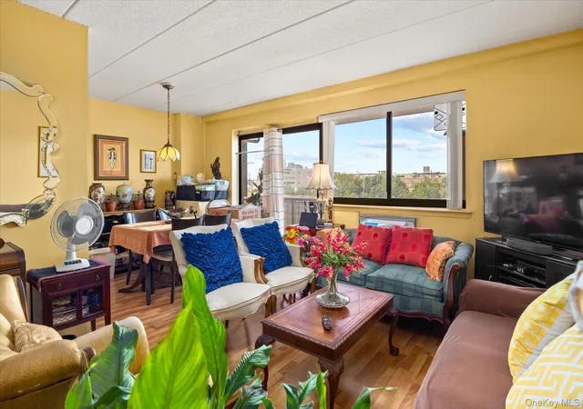 Photo 3 of Condo for sale at 9229 Queens Blvd #6F, New York, NY 11374 | MLS# 1035123 | Listing updated on 2026-10-06