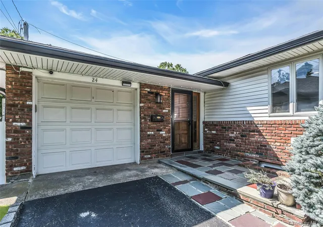 Photo 3 of Sale Pending at 24 Lewis Ln, North Hempstead, NY 11050 | MLS# 1035165 | Listing updated on 2026-08-21