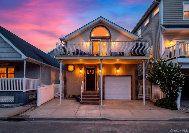 Photo 1 of Single family home for sale at 85 Virginia Ave, Long Beach, NY 11561 | MLS# 1035189 | Listing updated on 2026-08-20