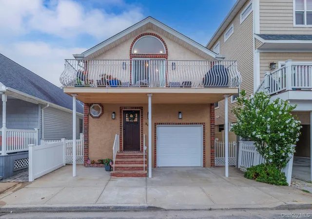 Photo 2 of Single family home for sale at 85 Virginia Ave, Long Beach, NY 11561 | MLS# 1035189 | Listing updated on 2026-08-20