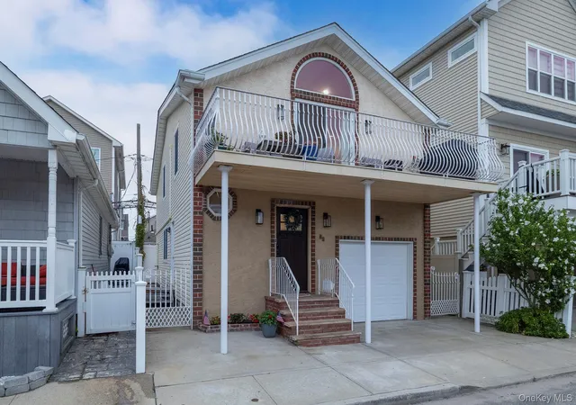 Photo 3 of Single family home for sale at 85 Virginia Ave, Long Beach, NY 11561 | MLS# 1035189 | Listing updated on 2026-08-20