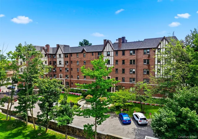 Photo 1 of Condo for sale at 620 Pelhamdale Ave #31, Pelham, NY 10803 | MLS# 1035194 | Listing updated on 2026-08-08