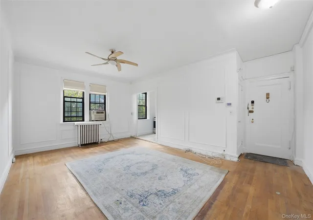 Listing Photo 3 - Condo for sale in building located at 620 Pelhamdale Ave, Pelham, NY 10803 - Unit #31