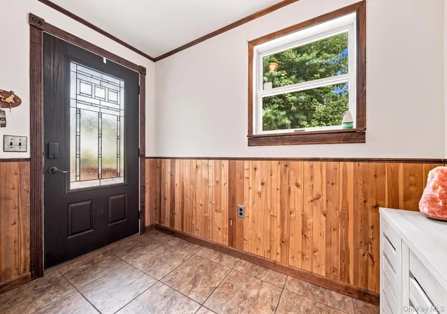 4th image of 1 Gloria Ct, Clarkstown, NY 10956 | MLS# 1035219