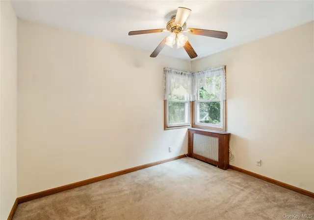 Photo 4 of Sale Pending at 5 Center Ct, Oyster Bay, NY 11714 | MLS# 1035225 | Listing updated on 2026-08-20