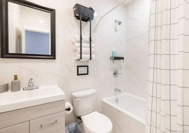 Listing Photo 4 - Condo for sale in building located at 107 Utica, New York, NY 11213