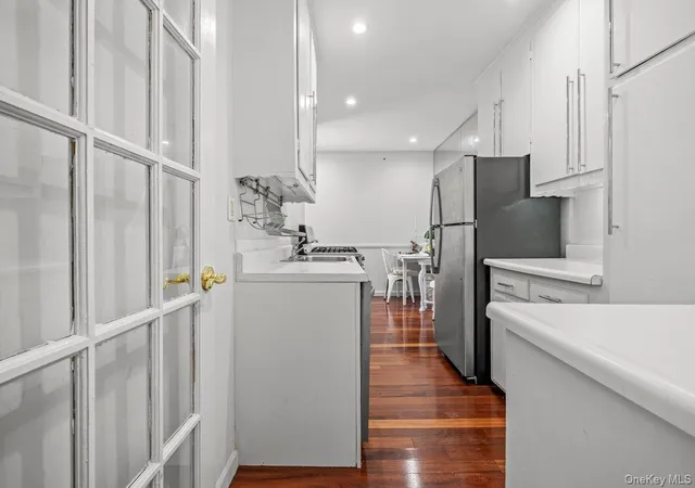 Photo 2 of House for sale at 517 Riverdale Ave #4D, Yonkers, NY 10705 | MLS# 1035230 | Listing updated on 2026-08-21