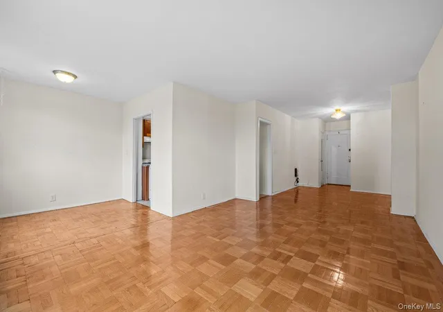 Photo 2 of Condo for sale at 735 Kappock St #7B, New York, NY 10463 | MLS# 1035244 | Listing updated on 2026-09-29