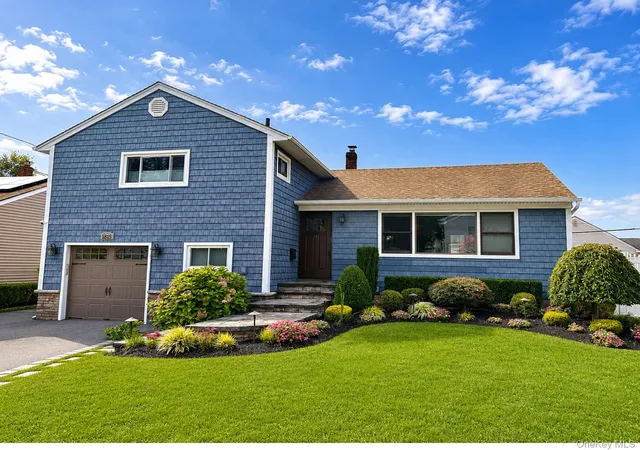 Photo 1 of Sale Pending at 1815 Andrea Rd, Hempstead, NY 11554 | MLS# 1035263 | Listing updated on 2026-09-01