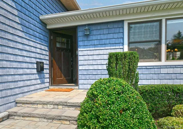 Photo 2 of Sale Pending at 1815 Andrea Rd, Hempstead, NY 11554 | MLS# 1035263 | Listing updated on 2026-09-01