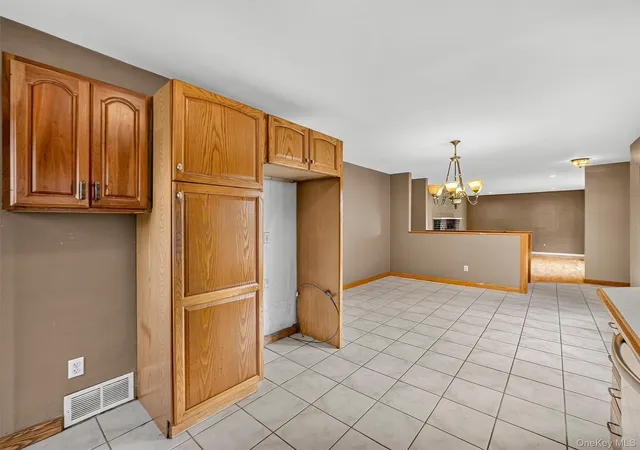 Photo 4 of Sale Pending at 12 Elmwood Dr, Clarkstown, NY 10956 | MLS# 1035280 | Listing updated on 2026-09-01