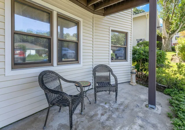 4th image of 34 B Warwick Pl #B, Yorktown, NY 10598 | MLS# 1035286
