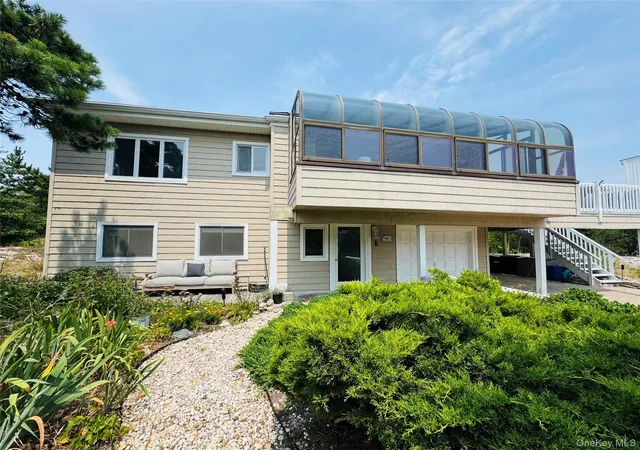 Photo 1 of Single family home for sale at 83 Hawser Dr, Babylon, NY 11702 | MLS# 1035289 | Listing updated on 2026-10-17
