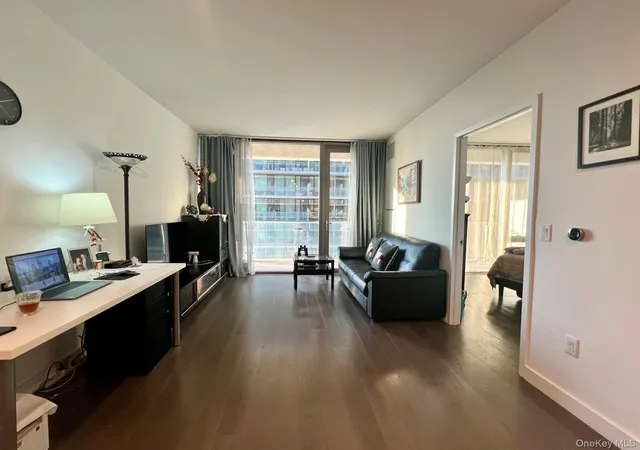 Photo 2 of Condo for sale at 13103 40th Road #11K, New York, NY 11354 | MLS# 1035312 | Listing updated on 2026-08-06