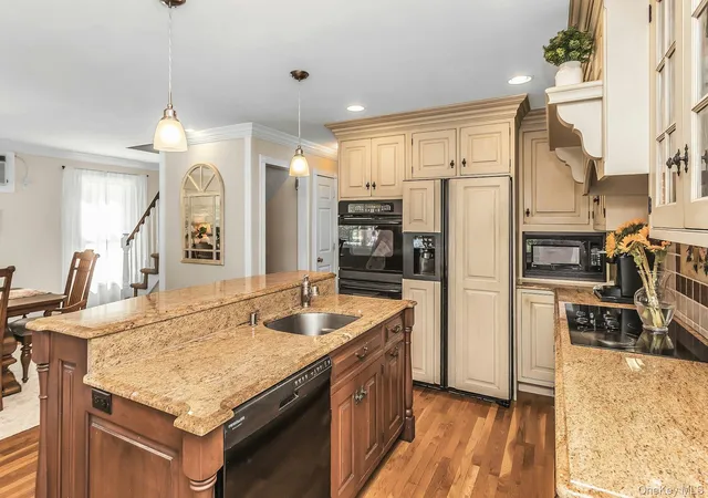 Photo 4 of Sale Pending at 1910 Frederick Ave, Hempstead, NY 11566 | MLS# 1035317 | Listing updated on 2026-08-26