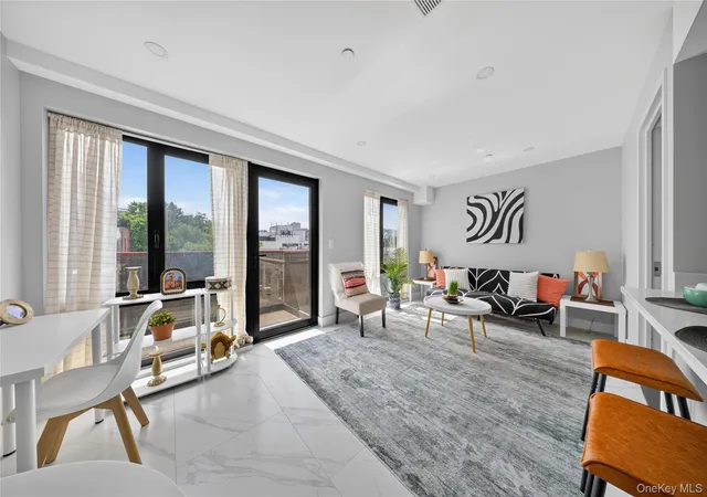 Listing Photo 4 - Condo for sale in building located at 643 5th Ave, New York, NY 11215 - Unit #5C