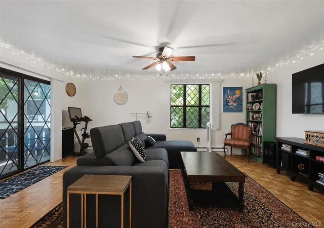 Photo 3 of Sale Pending at 333 Sierra Vista Ln, Clarkstown, NY 10989 | MLS# 1035333 | Listing updated on 2026-09-04