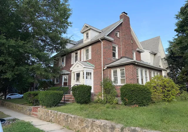 Photo 1 of Single family home for sale at 168 01 32nd Avenue, New York, NY 11358 | MLS# 1035342 | Listing updated on 2026-09-16
